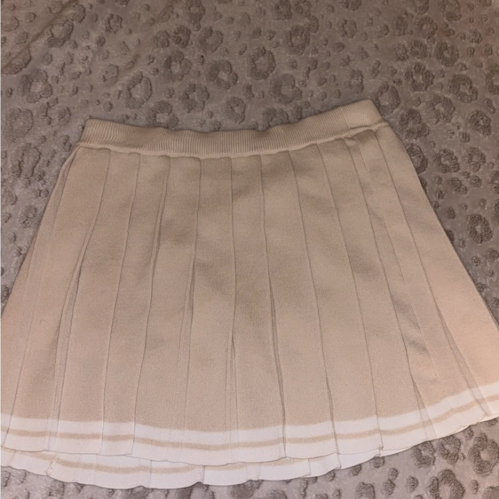 Daisy Beige Pleated Skater Skirt